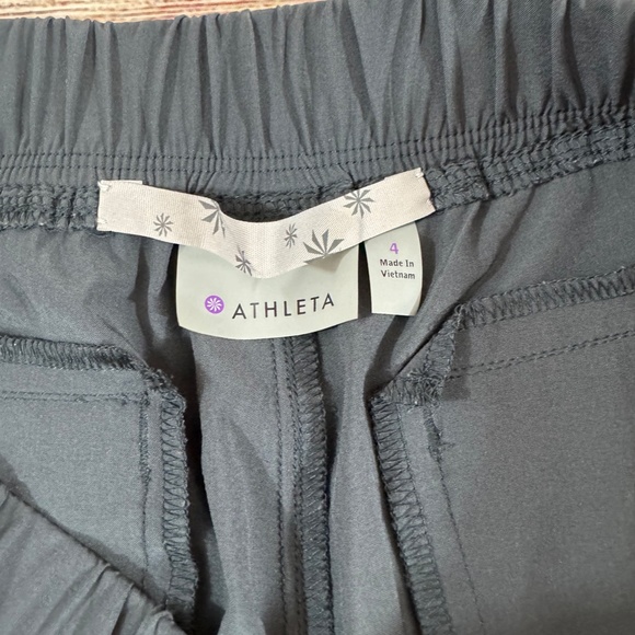 Athleta Crop Joggers Size 4 - Picture 3 of 6